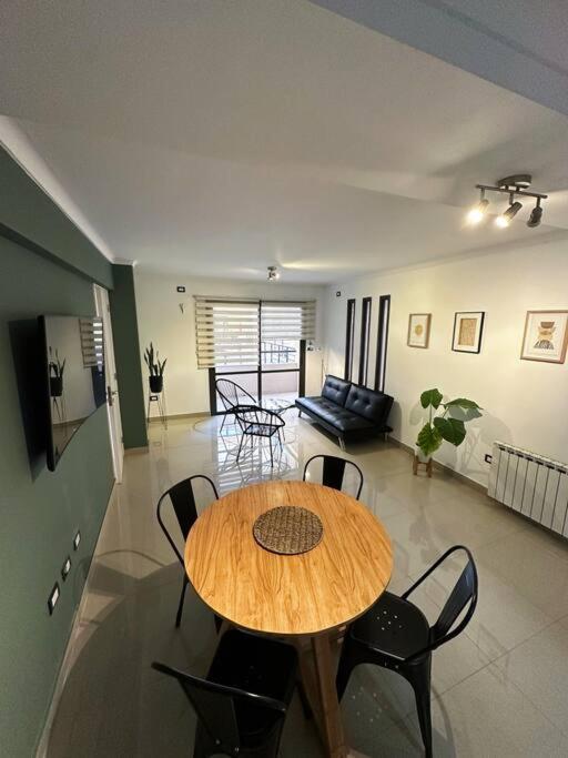 Departamento Excelente Ubicacion Con Cochera Apartment Mendoza